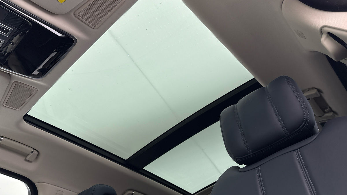 Land Rover Range Rover Image 6