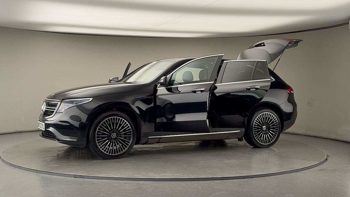 More views of Mercedes-Benz EQC