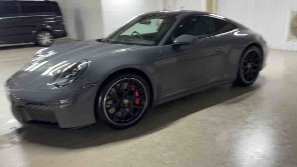 More views of Porsche 911