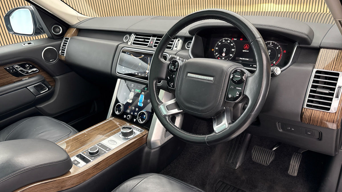 Land Rover Range Rover Image 5