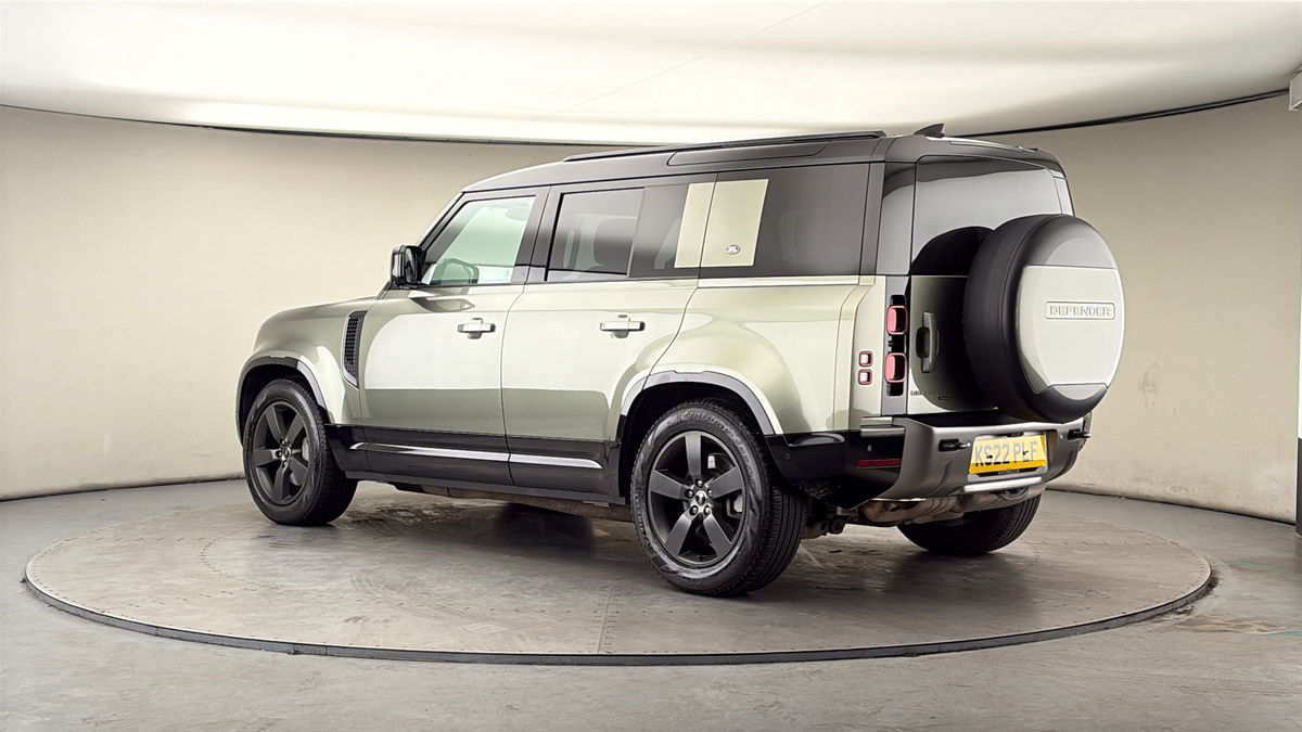 More views of Land Rover Defender 110