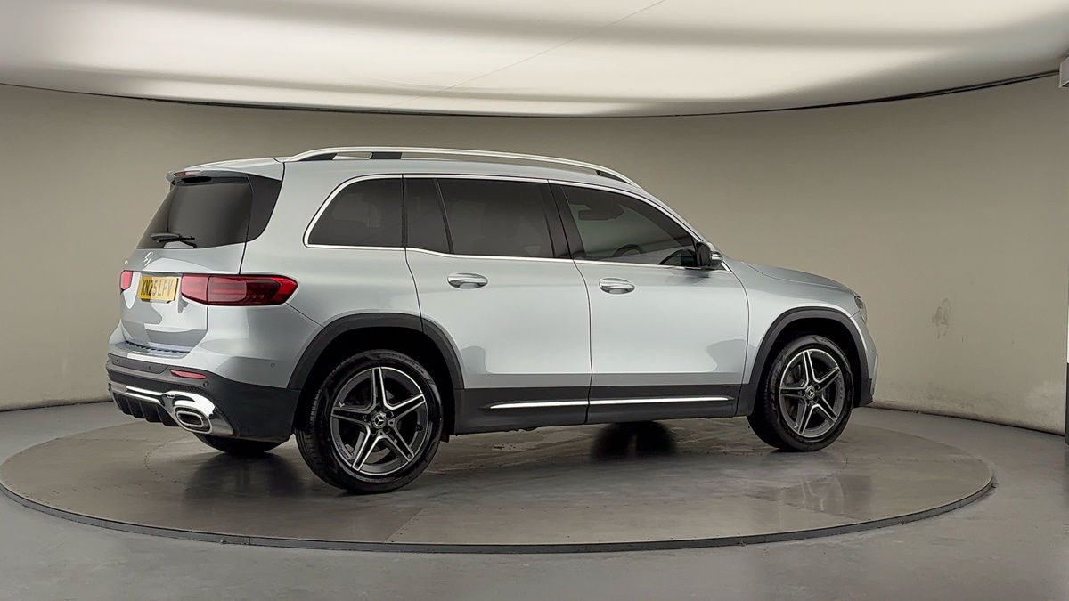 More views of Mercedes-Benz GLB