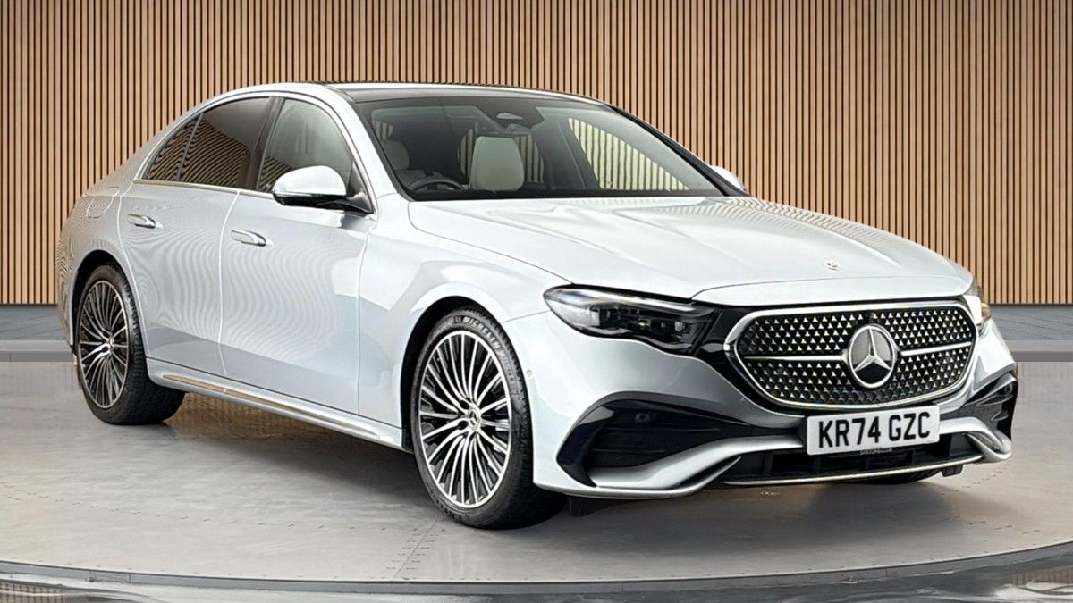 Mercedes-Benz E Class Sticky Header Image