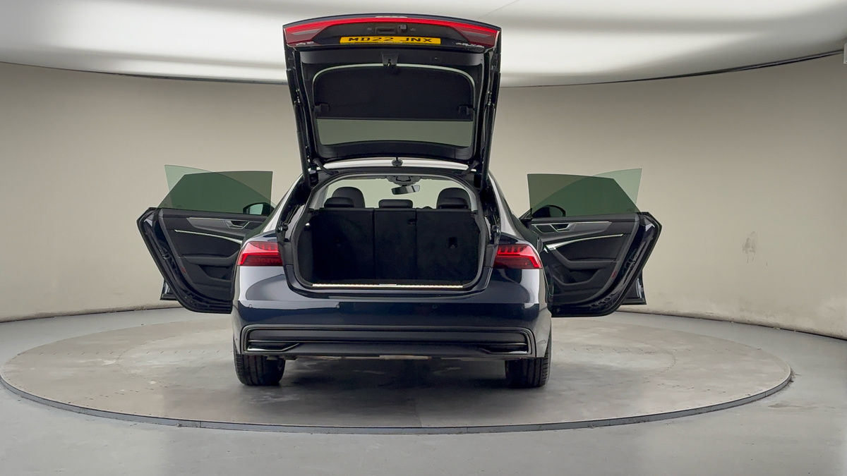 More views of Audi A7