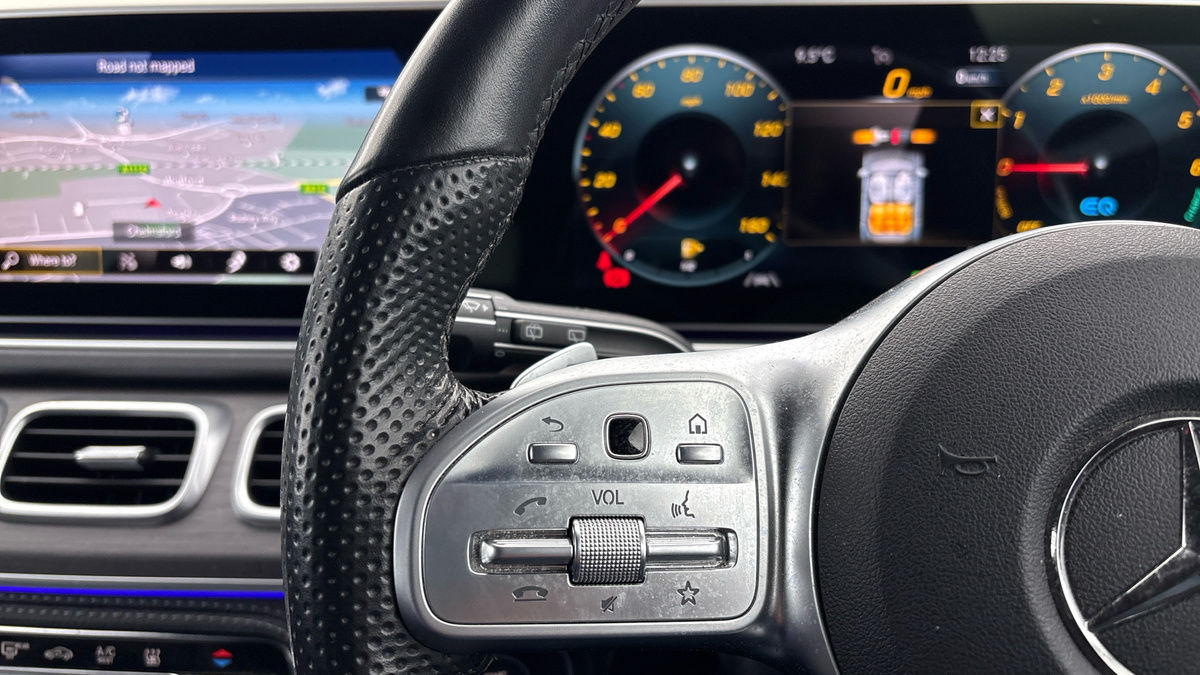 Mercedes-Benz GLE Image 13