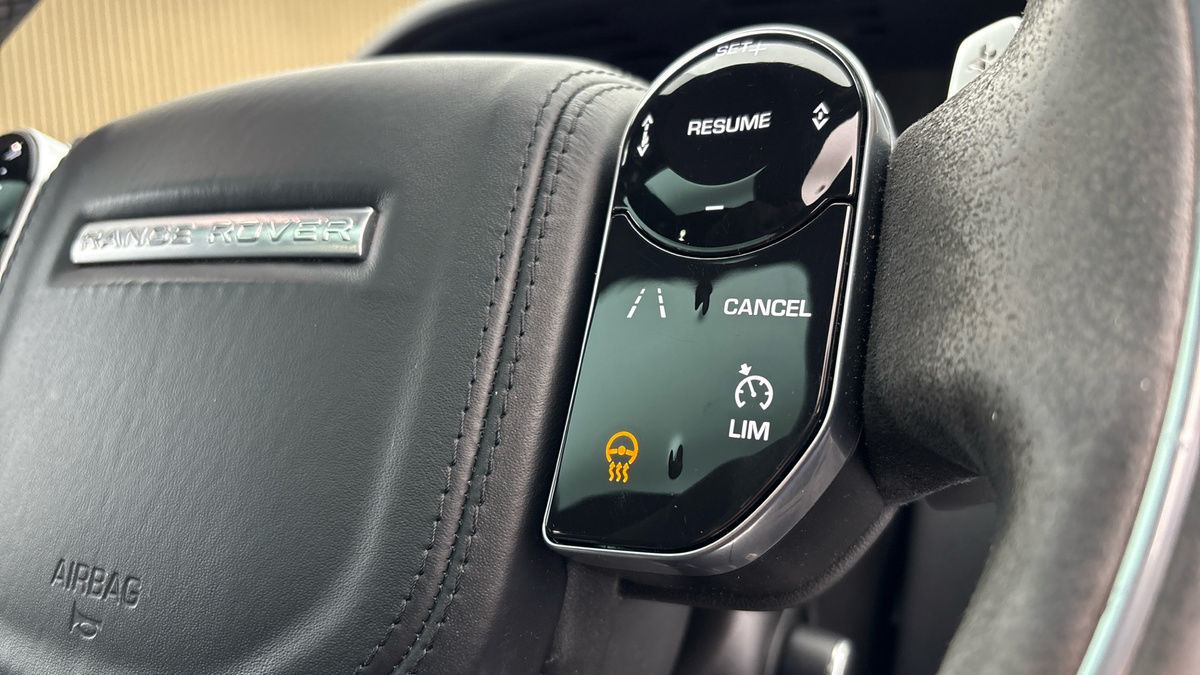 Land Rover Range Rover Sport Image 27