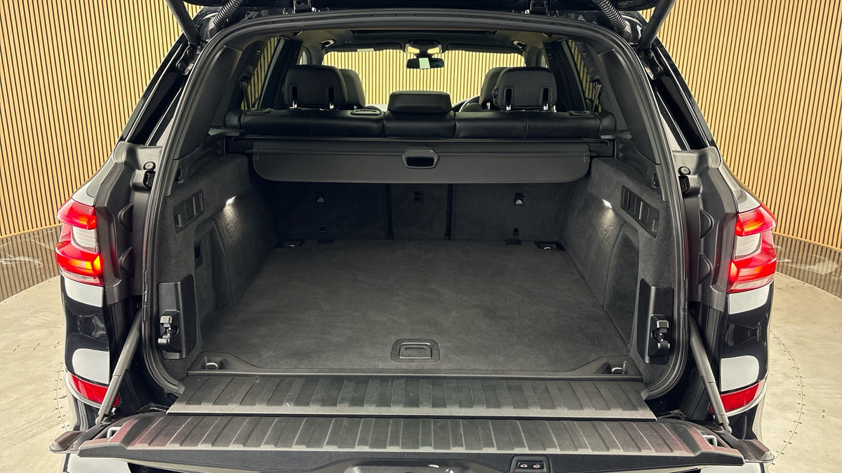 BMW X5 Image 11