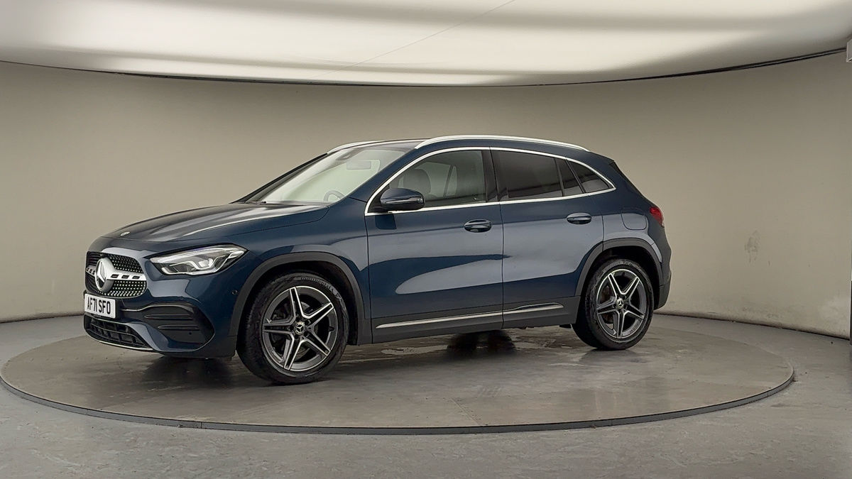 More views of Mercedes-Benz GLA