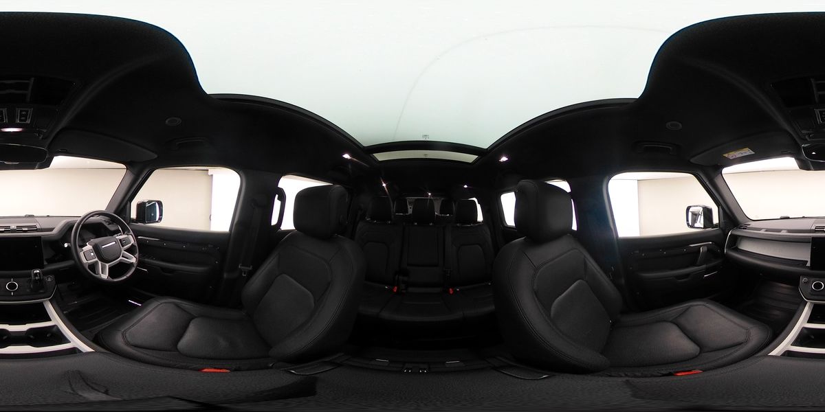 More views of Land Rover Defender 130