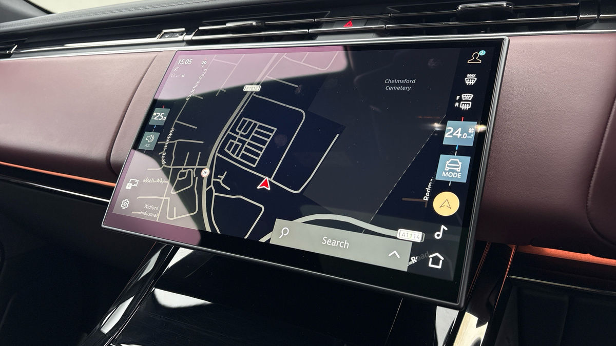 Land Rover Range Rover Sport Image 17