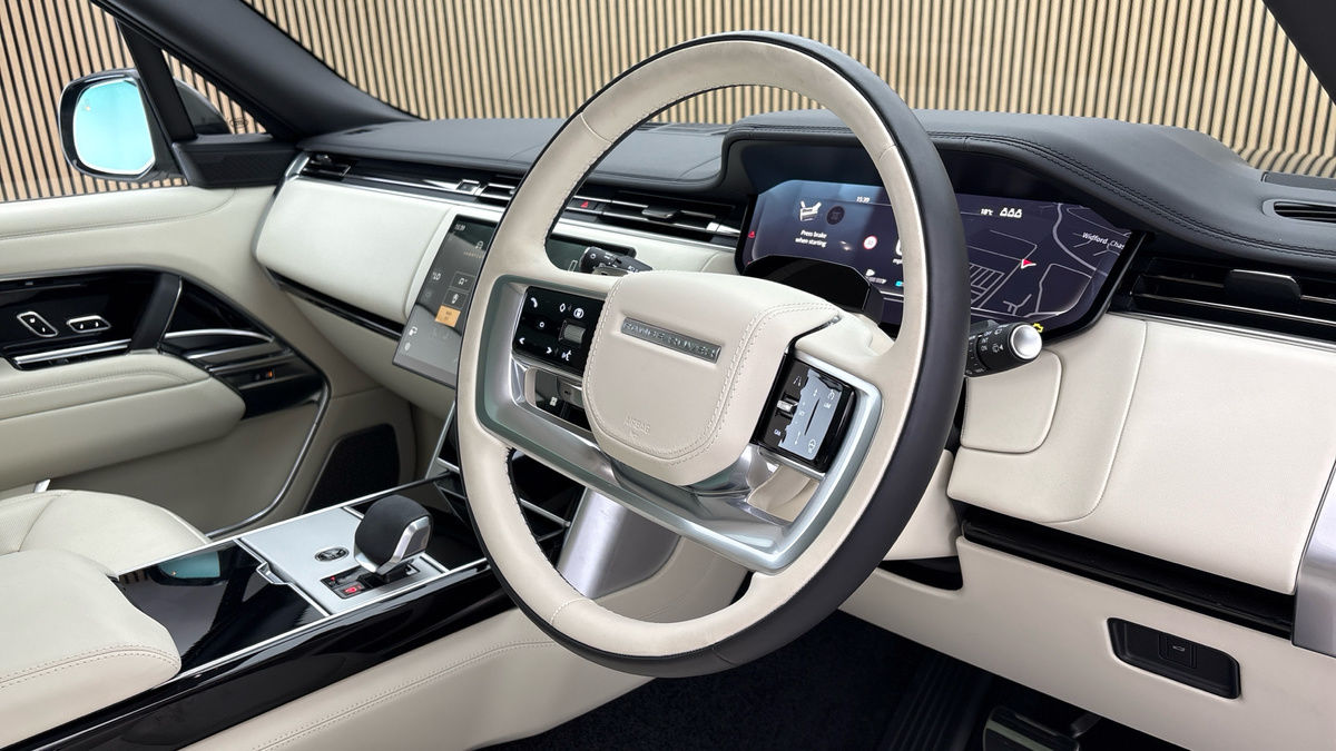 Land Rover Range Rover Image 5