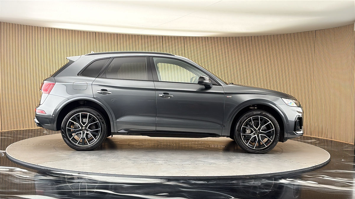Audi Q5 Image 16