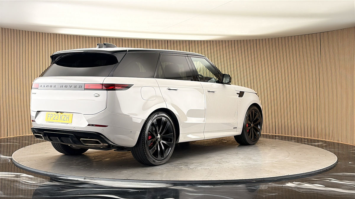 More views of Land Rover Range Rover Sport