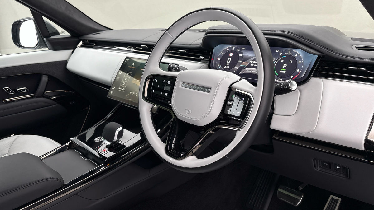 Land Rover Range Rover Sport Image 5