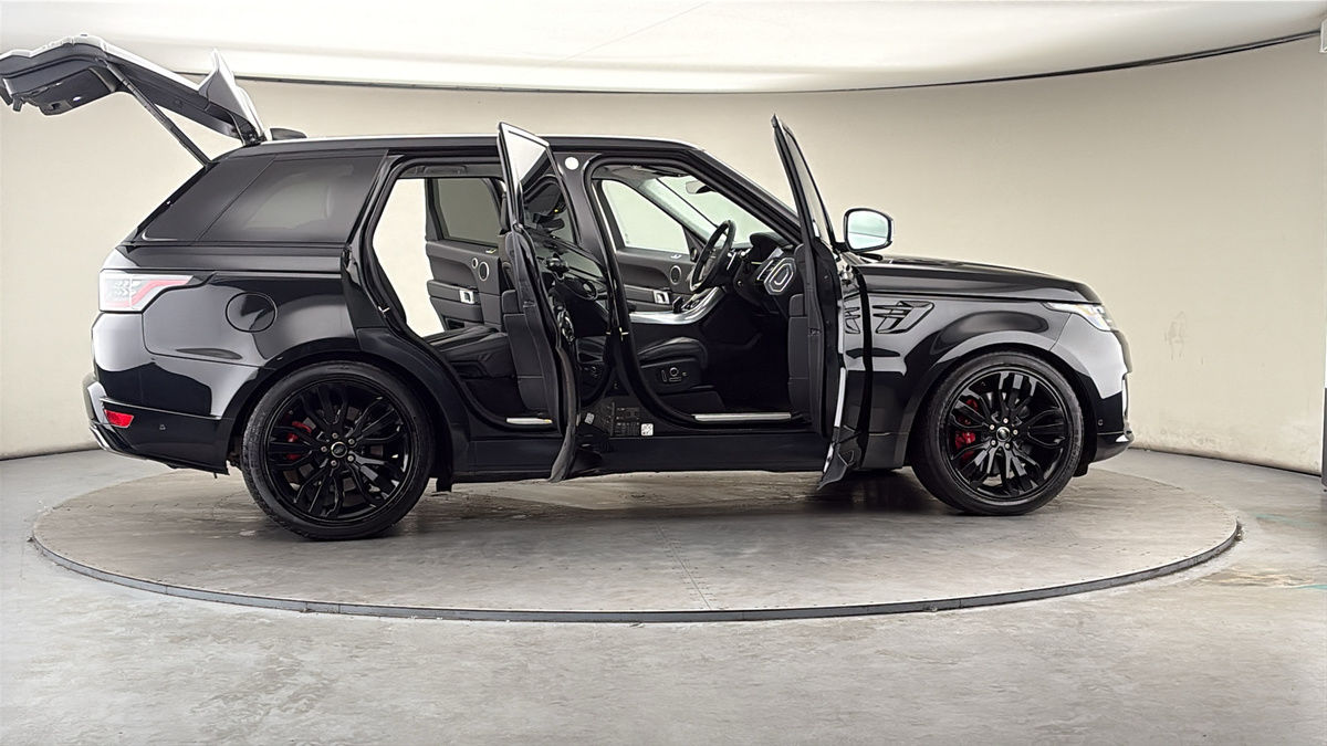 More views of Land Rover Range Rover Sport
