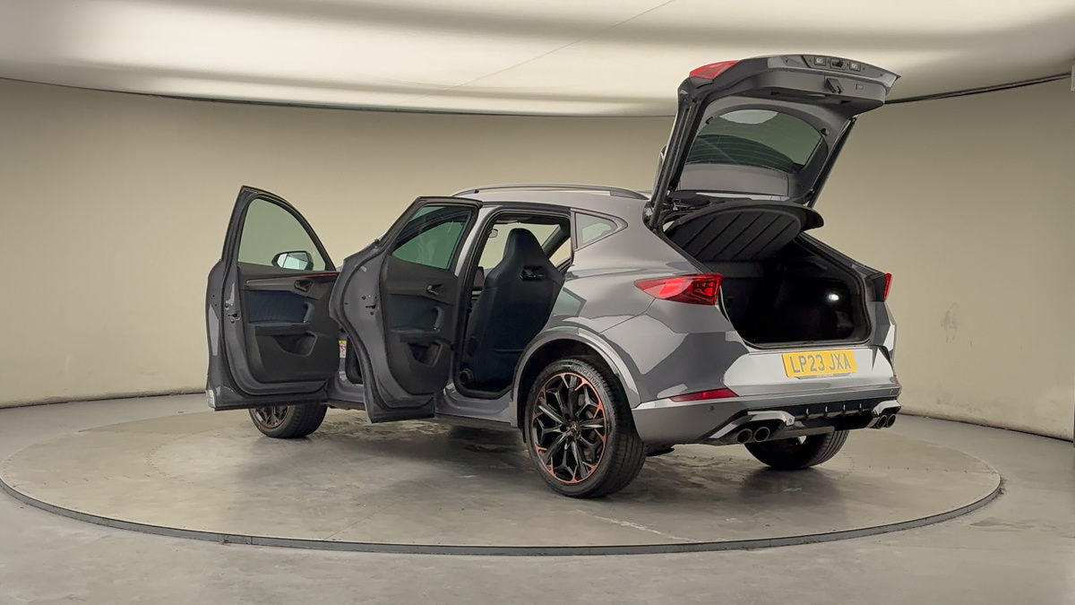 More views of CUPRA Formentor