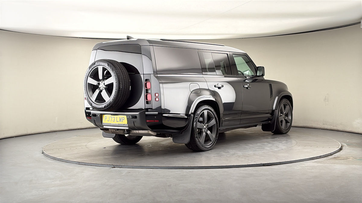 More views of Land Rover Defender 130