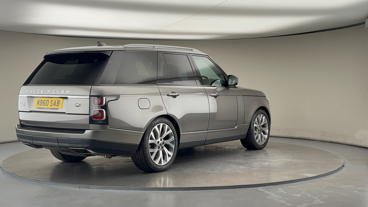 More views of Land Rover Range Rover