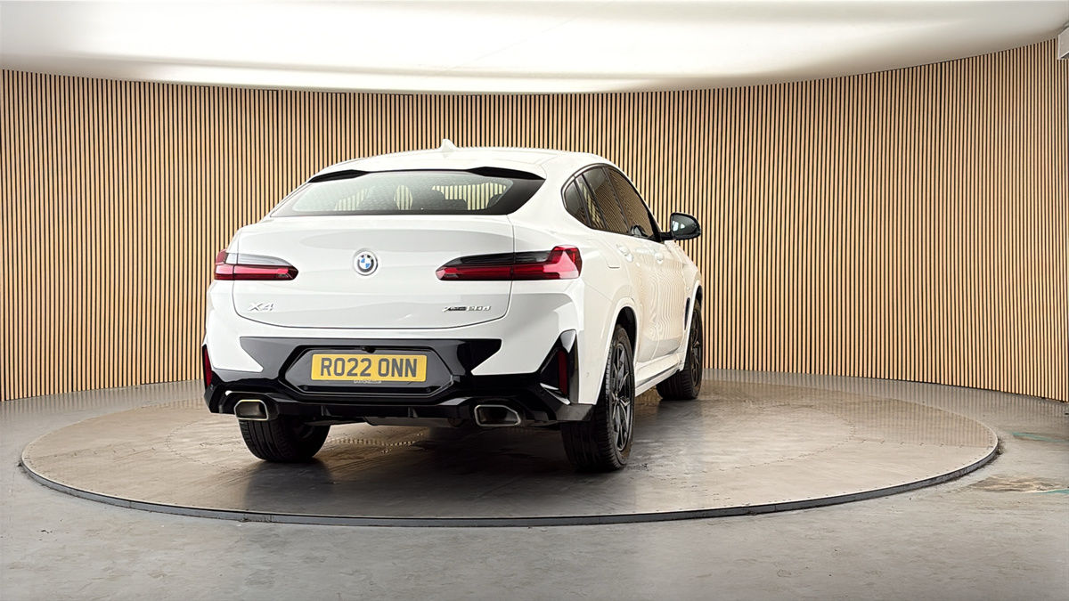 More views of BMW X4