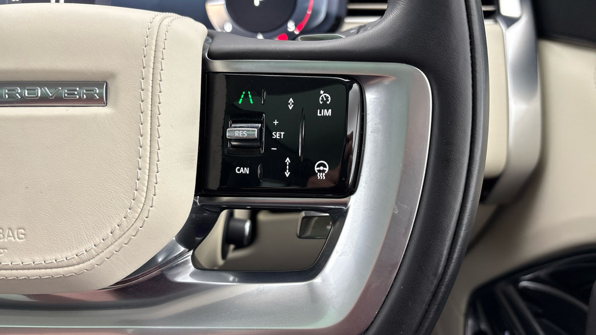 Land Rover Range Rover Image 14