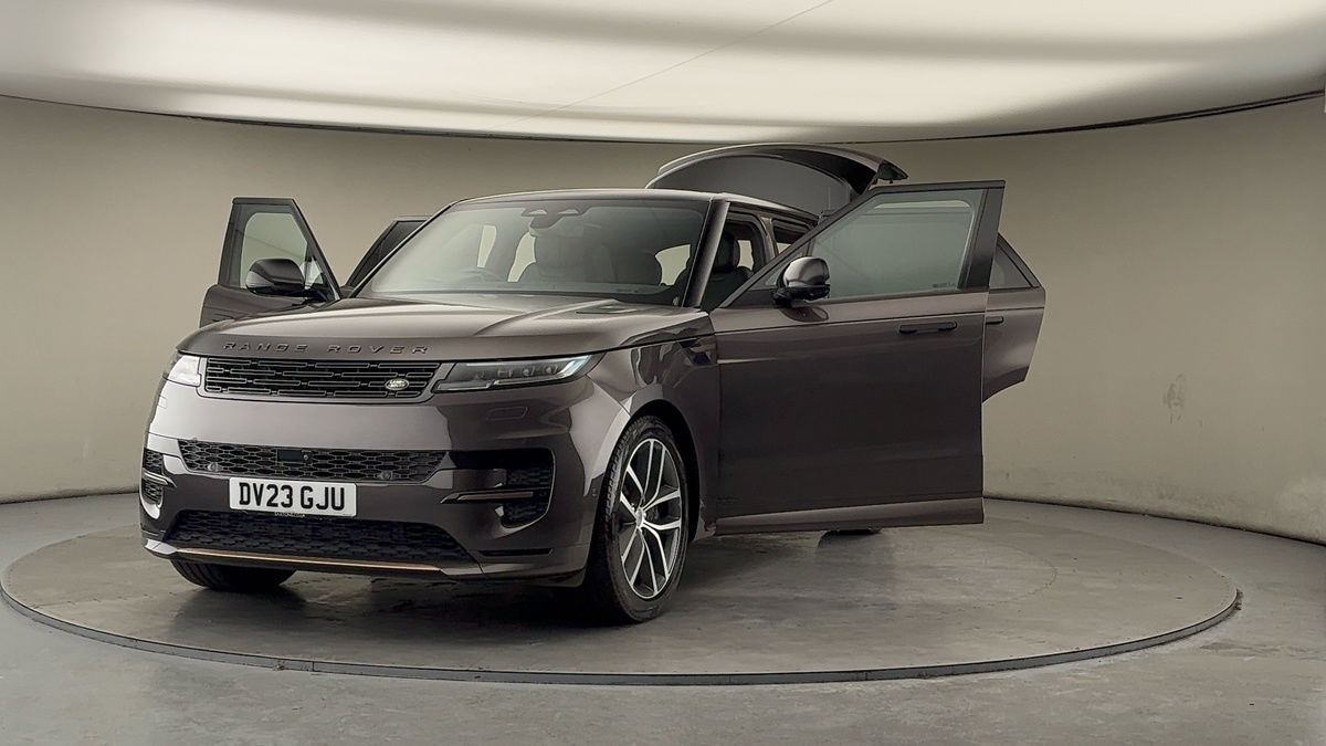 More views of Land Rover Range Rover Sport