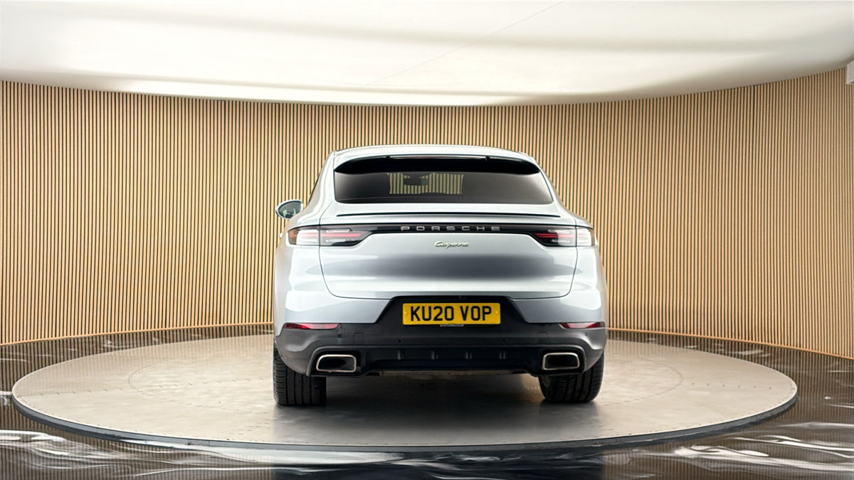 More views of Porsche Cayenne