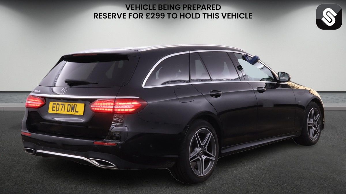 Mercedes-Benz E Class Image 4