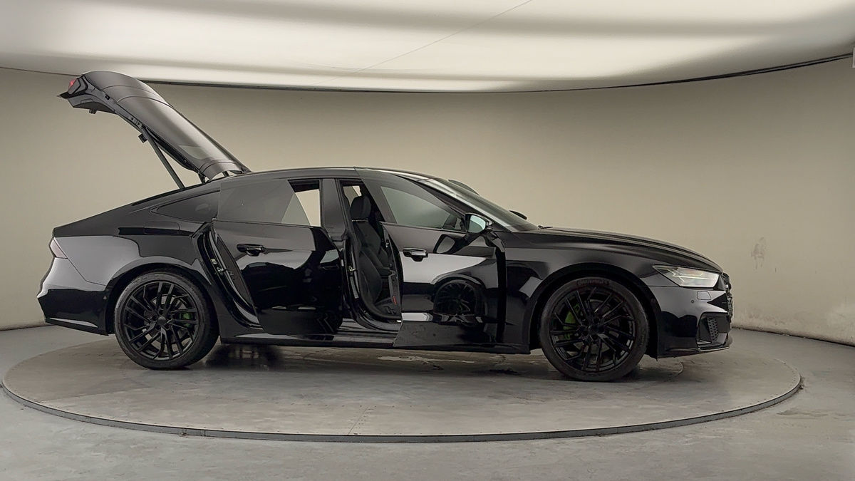 More views of Audi A7