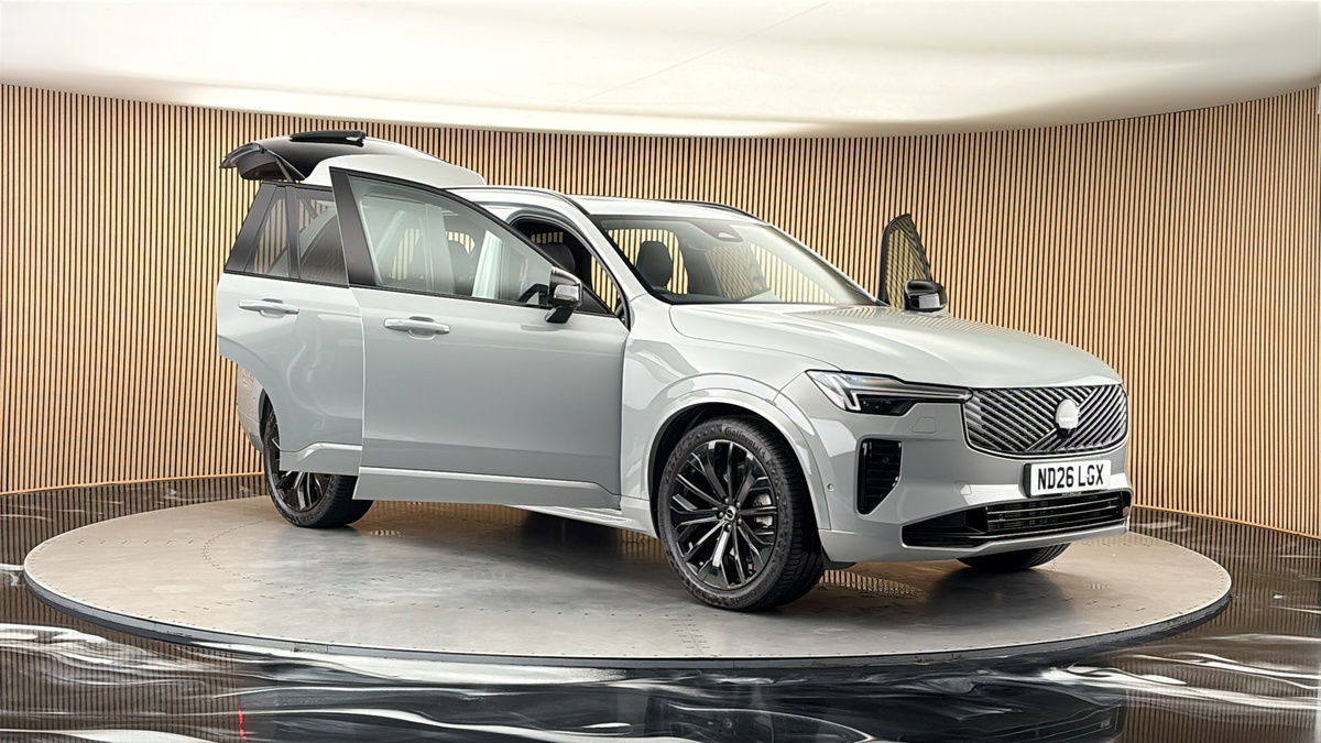 More views of Volvo XC90