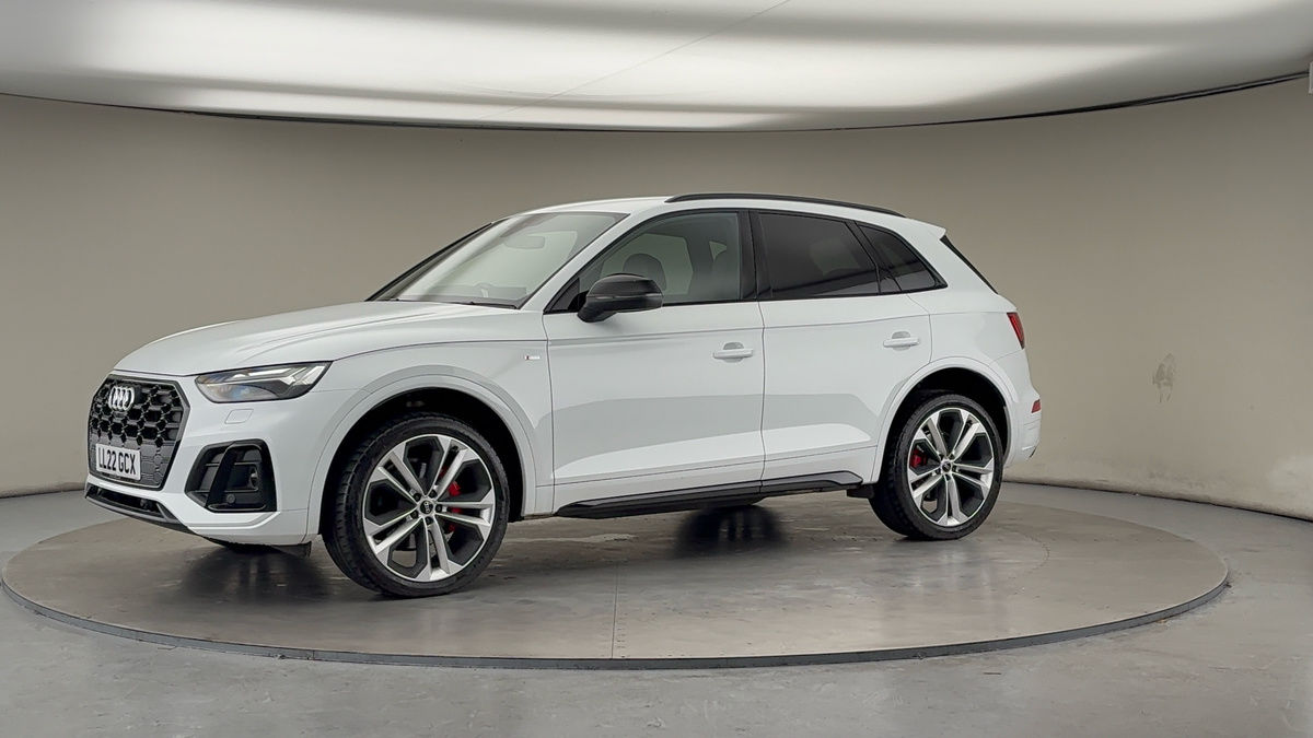 More views of Audi Q5