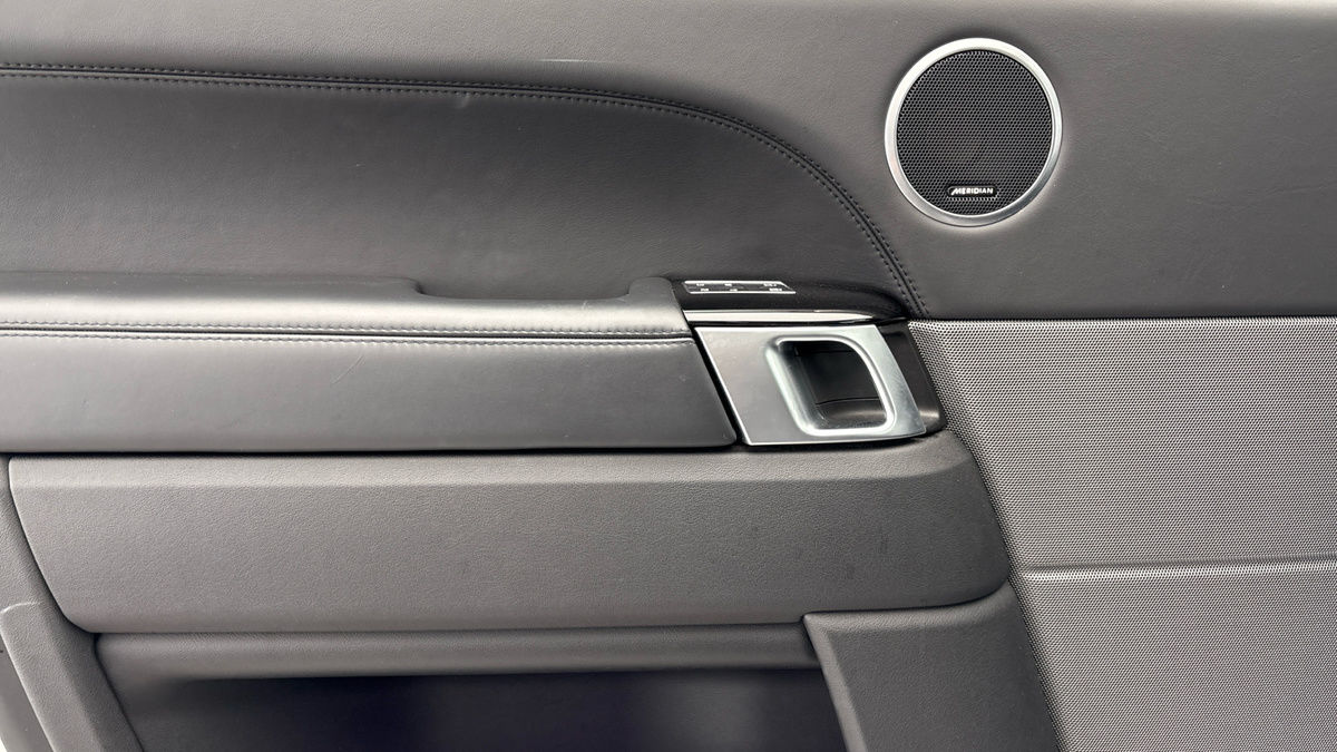 Land Rover Range Rover Sport Image 19