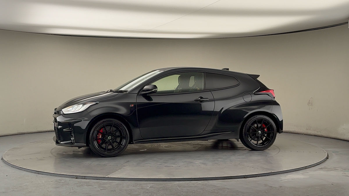 More views of Toyota Yaris