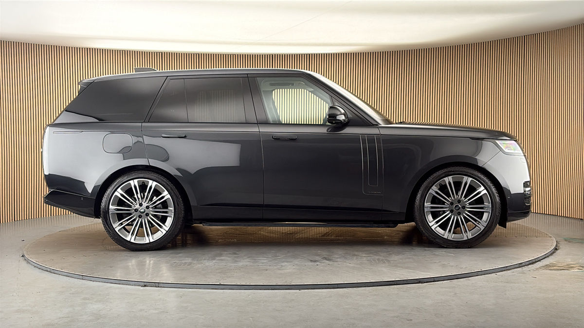 Land Rover Range Rover Image 16