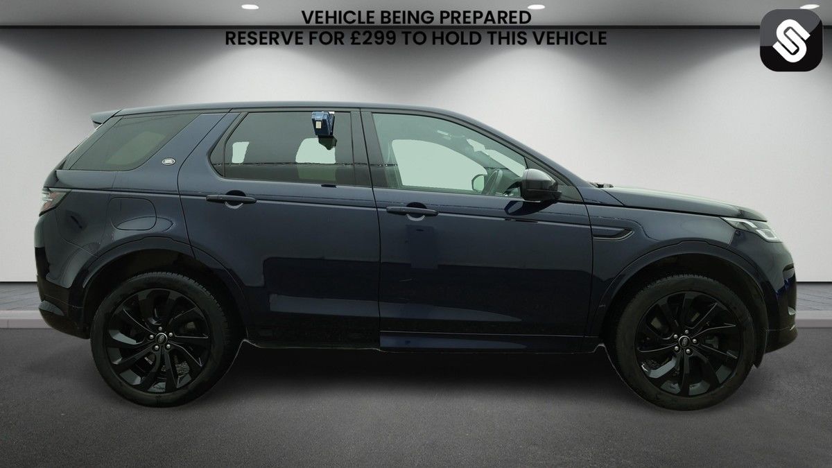 Land Rover Discovery Sport Image 5