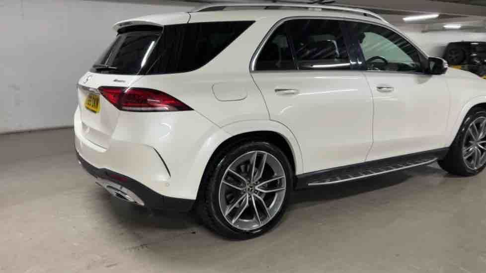 More views of Mercedes-Benz GLE
