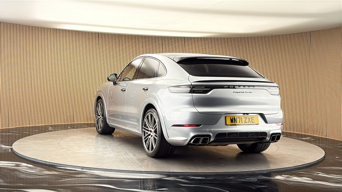 More views of Porsche Cayenne