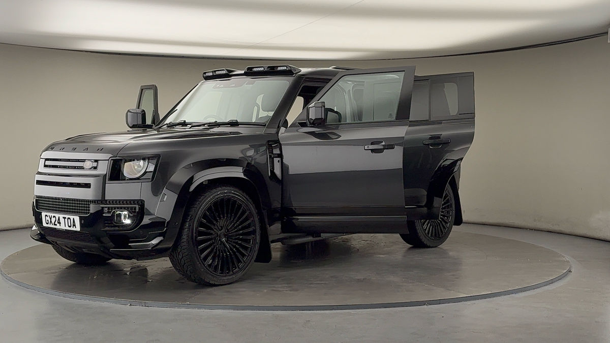 More views of Land Rover Defender 110