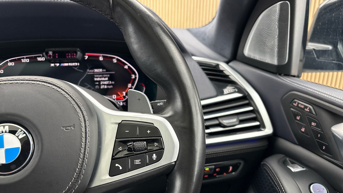BMW X7 Image 14