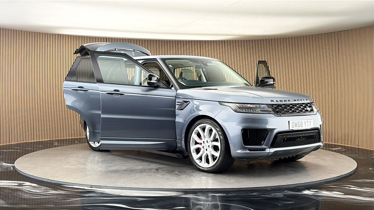 More views of Land Rover Range Rover Sport