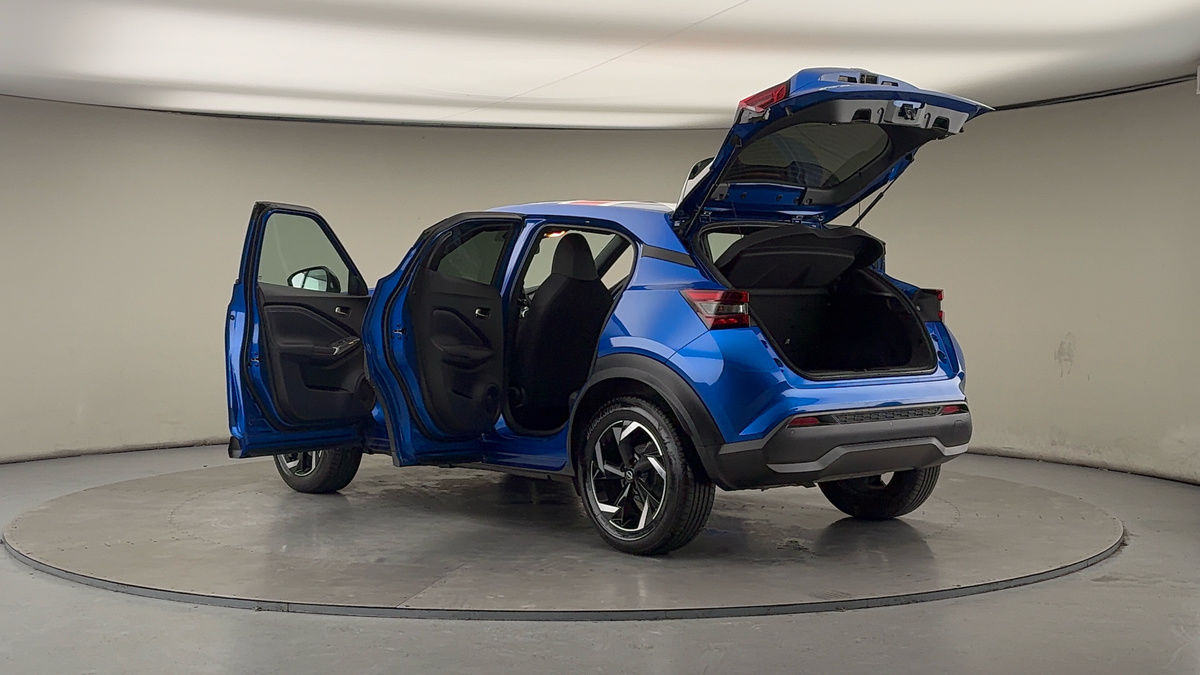 More views of Nissan Juke