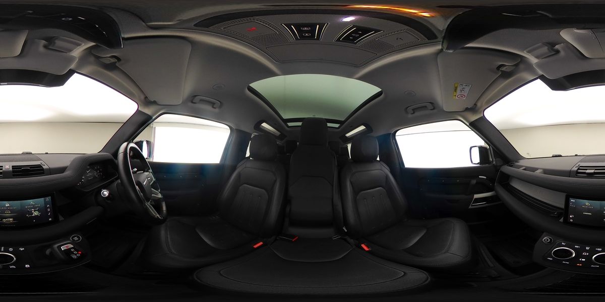 More views of Land Rover Defender 90