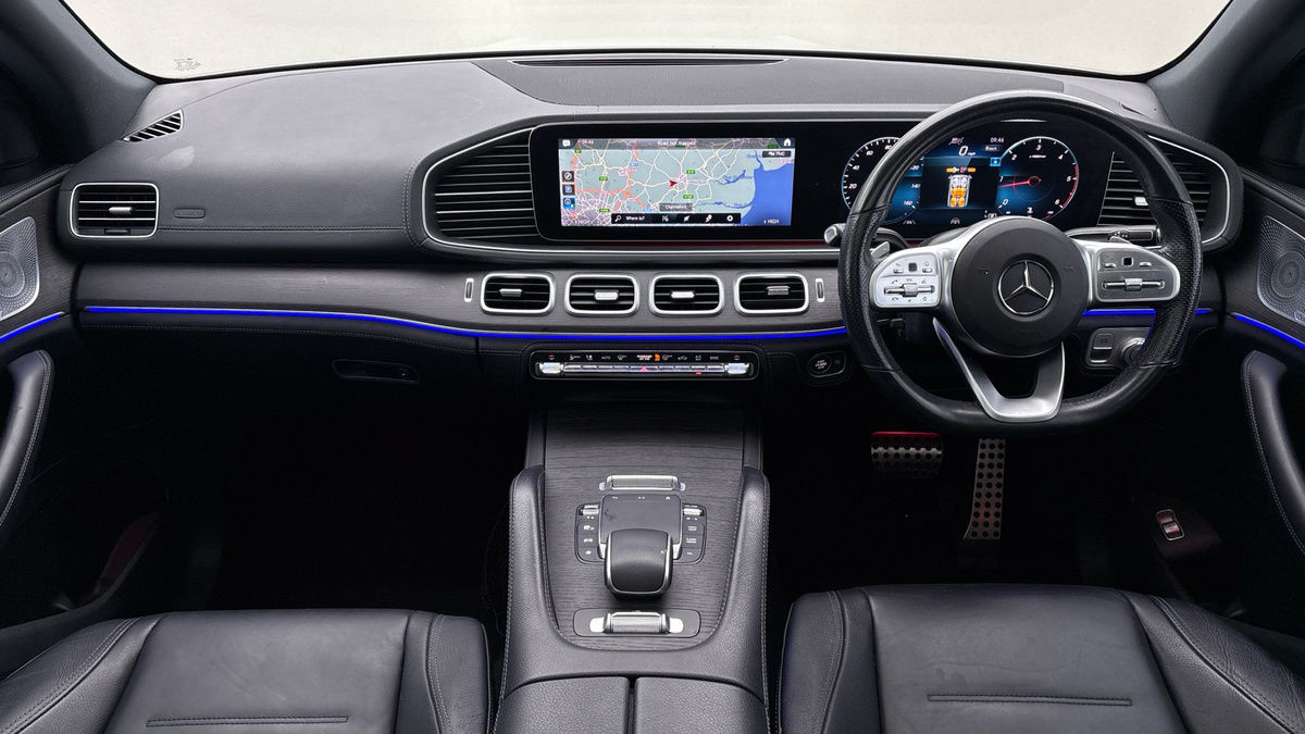 Mercedes-Benz GLE Image 12