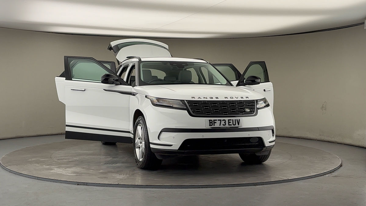 More views of Land Rover Range Rover Velar