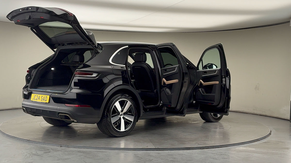 More views of Porsche Cayenne