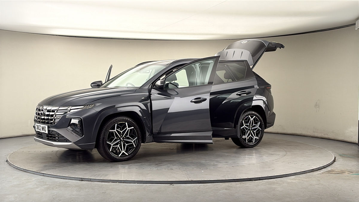 More views of Hyundai TUCSON