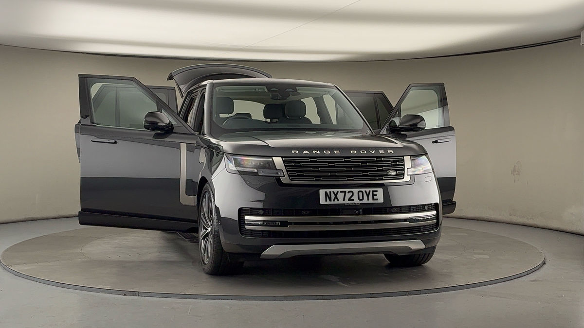 More views of Land Rover Range Rover