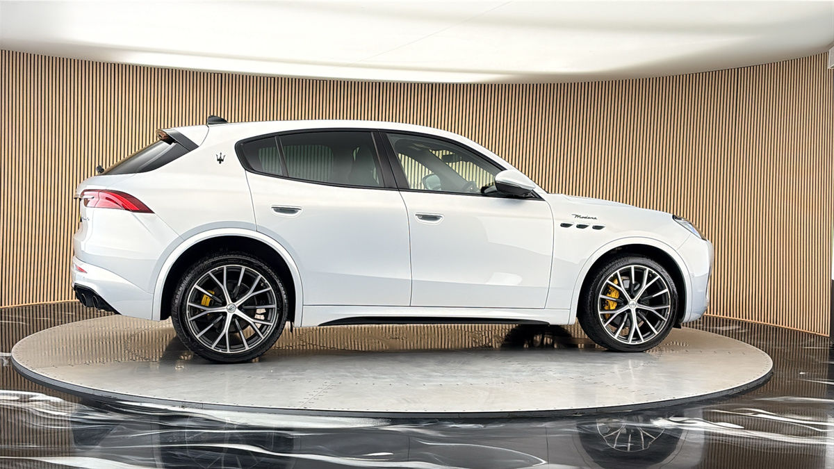 More views of Maserati Grecale