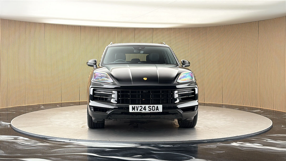 More views of Porsche Cayenne