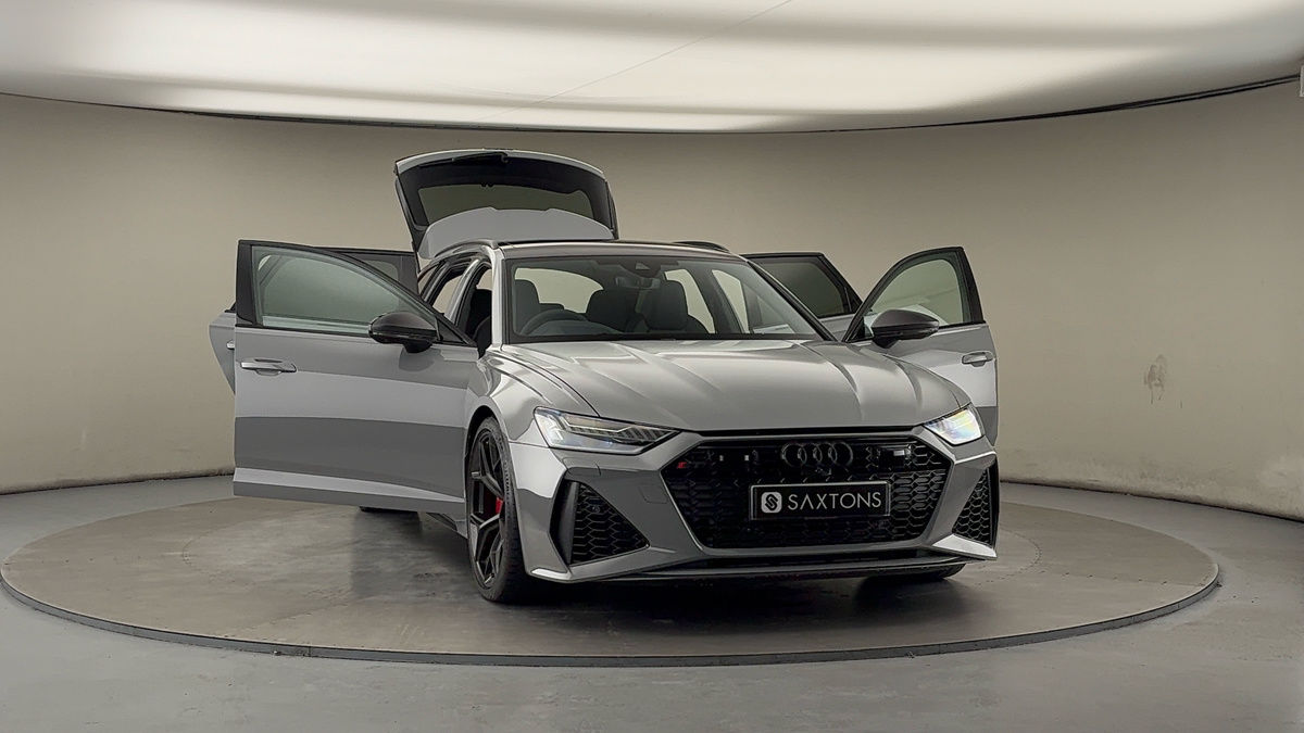 More views of Audi RS6 Avant