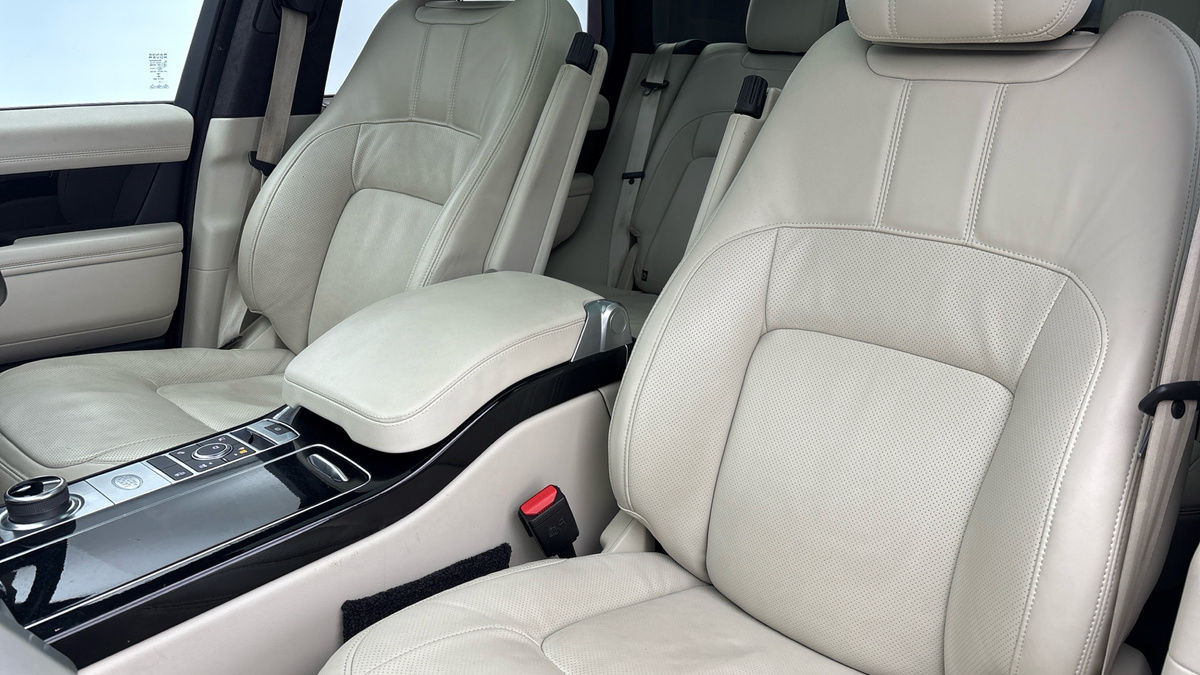 Land Rover Range Rover Image 7